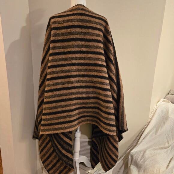 Poncho Cape Tunic One Size Black Brown Striped Super Heavy and Warm *read* - Picture 5 of 16